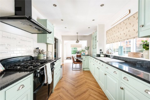 Click the photo for more details of York Avenue, Cogenhoe, NN7