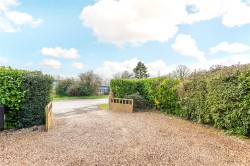 Images for York Avenue, Cogenhoe, NN7