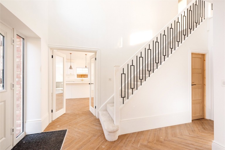 Images for Springcroft, Warrington Road, MK46