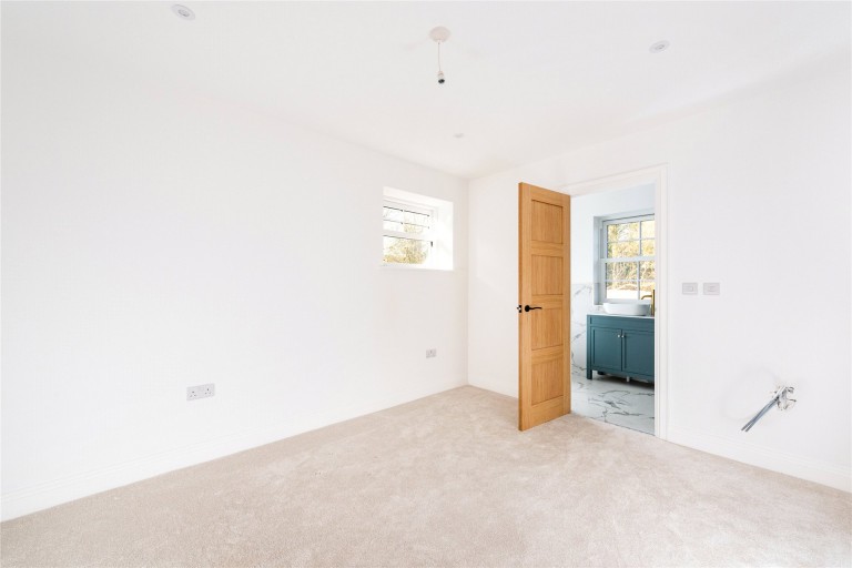 Images for Springcroft, Warrington Road, MK46