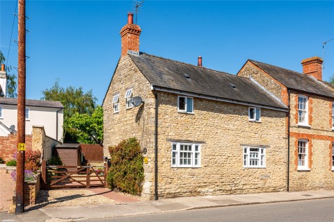 Click the photo for more details of High Street, Stoke Goldington, MK16