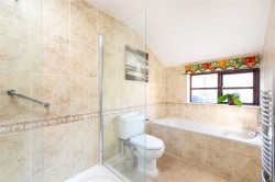 Images for High Street, Harrold, MK43