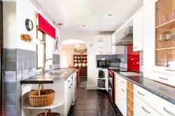 Images for High Street, Harrold, MK43