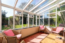 Images for Church Walk, Harrold, MK43