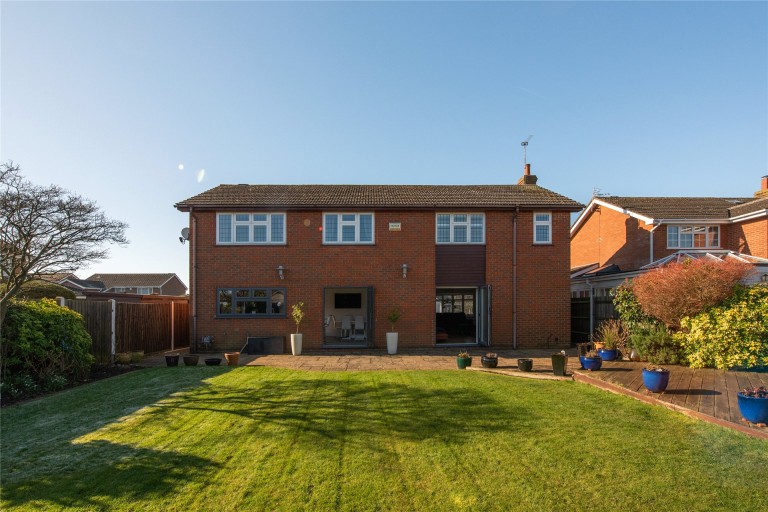 Images for Alma Farm Road, Toddington, LU5