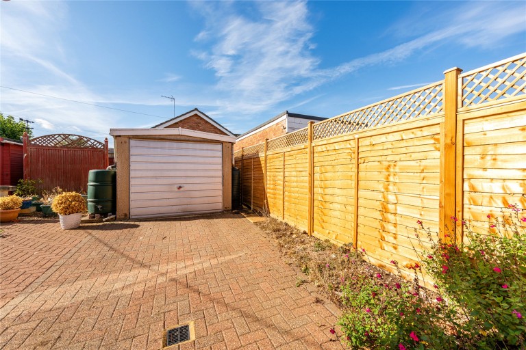 Images for St. Marys Road, Bozeat, NN29