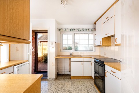 Click the photo for more details of St. Marys Road, Bozeat, NN29