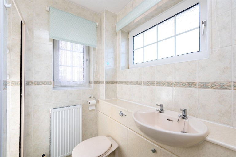 Images for St. Marys Road, Bozeat, NN29