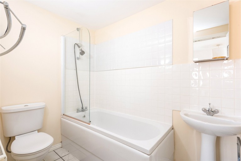 Images for Flaxlands Row, Olney, MK46