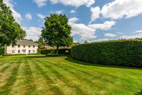 Click the photo for more details of Garden Lane, Tyringham, MK16