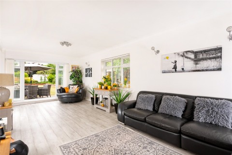 Click the photo for more details of High Street, Harrold, MK43