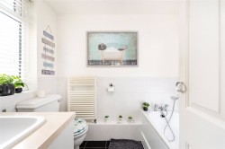 Images for High Street, Harrold, MK43