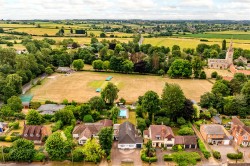 Images for High Street, Harrold, MK43