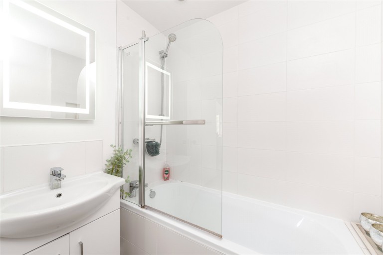 Images for Gayhurst Court Mews, Gayhurst, MK16