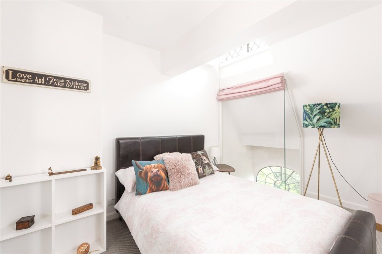 Images for Gayhurst Court Mews, Gayhurst, MK16