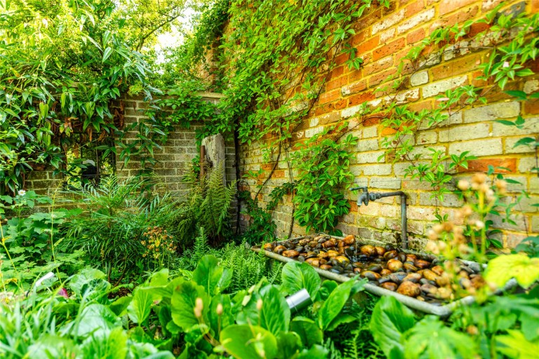 Images for The Nurseries, Horton, NN7