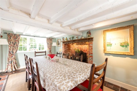 Click the photo for more details of Alscot Lane, Princes Risborough, HP27