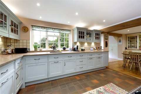 Click the photo for more details of Alscot Lane, Princes Risborough, HP27