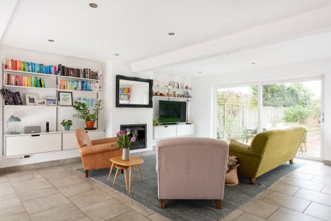 Click the photo for more details of Henton Only Road, Henton, OX39