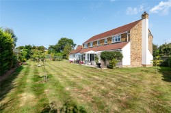 Images for Cornerways, Speen, HP27
