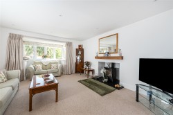 Images for Cornerways, Speen, HP27