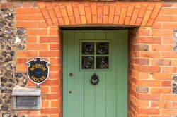 Images for High Street, Lane End, HP14