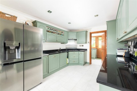 Click the photo for more details of Haw Lane, Bledlow Ridge, HP14