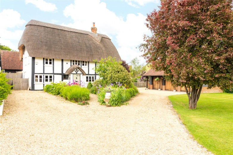 Click the photo for more details of Henton, Chinnor, OX39