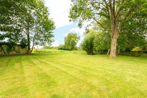 Click the photo for more details of Henton, Chinnor, OX39
