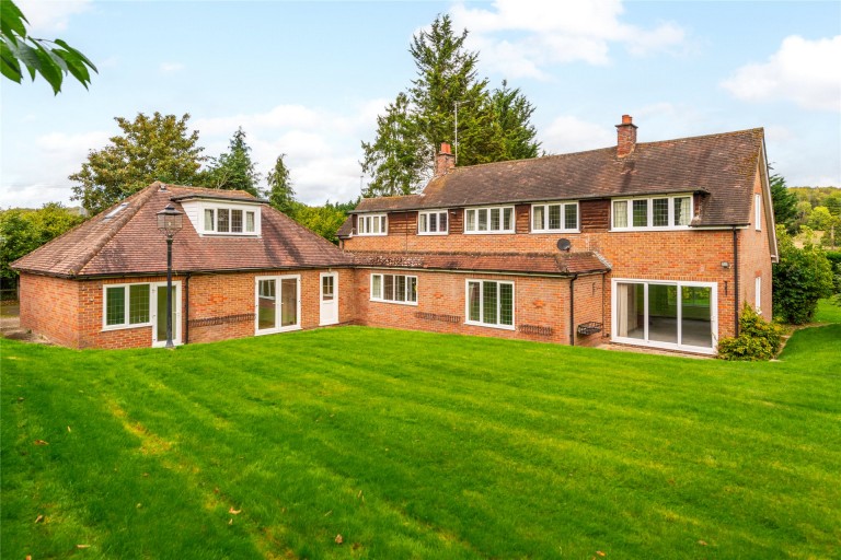 View Full Details for Rignall Road, Great Missenden, HP16