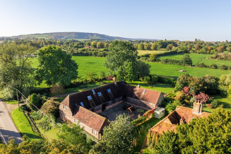 Click the photo for more details of Sandpit Lane, Bledlow, HP27