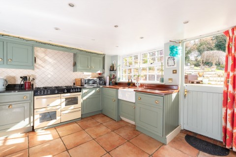 Click the photo for more details of Summerleys Road, Princes Risborough, HP27