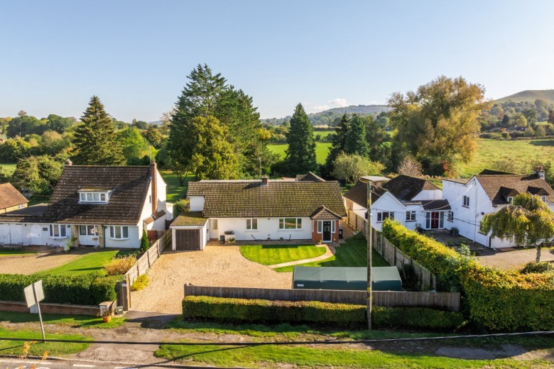 Click the photo for more details of Station Road, Little Kimble, HP17