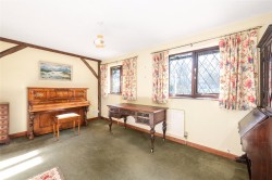 Images for Chalkshire Road, Butlers Cross, HP17
