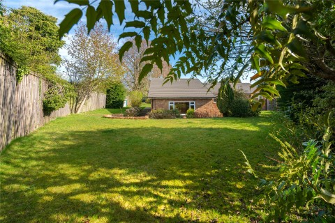 Click the photo for more details of Main Road, Walters Ash, HP14
