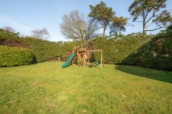 Images for Manor Farm Close, Stone, HP17