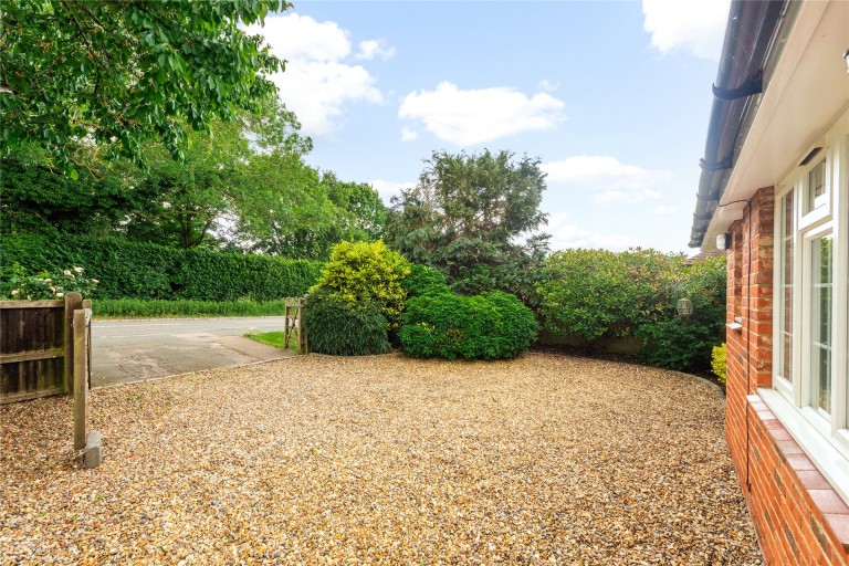 Images for Lower Icknield Way, Longwick, HP27