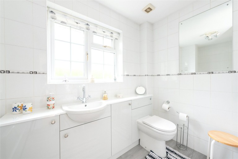 Images for Old Chapel Close, Little Kimble, HP17