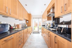 Images for Old Chapel Close, Little Kimble, HP17