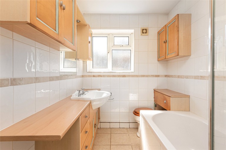 Images for Oak Road, Princes Risborough, HP27