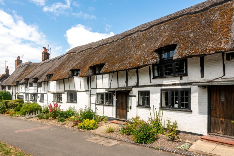 Click the photo for more details of Tring Road, Wendover, HP22