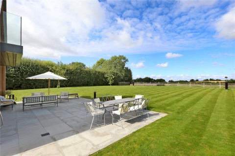 Click the photo for more details of Moreton, Thame, OX9