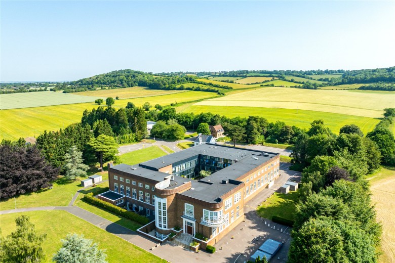 Click the photo for more details of Wycombe Road, Saunderton, HP14