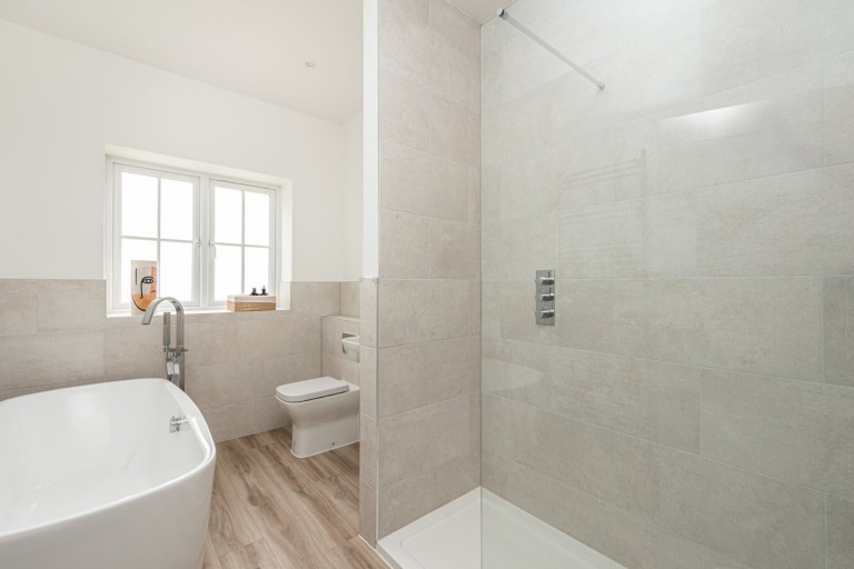 Images for Sportsmans Way, Longwick, HP27