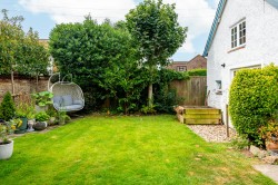 Images for High Street, Haddenham, HP17