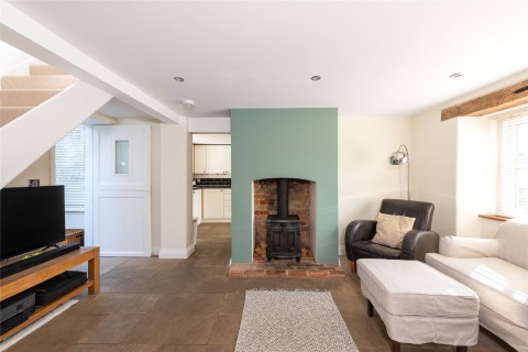Click the photo for more details of The Green, Deanshanger, MK19