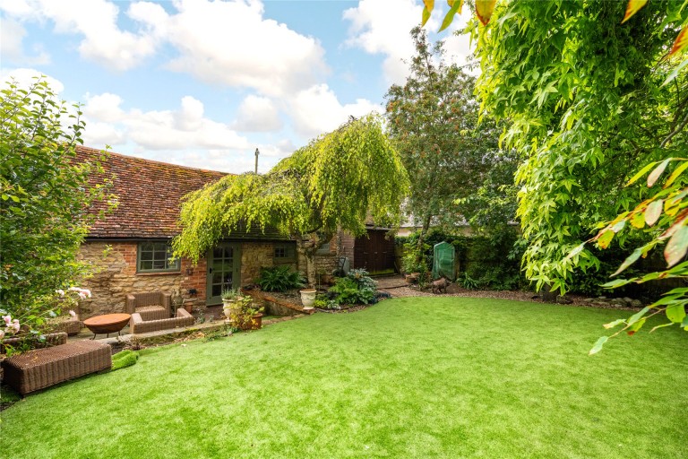 Images for High Street, Stony Stratford, MK11