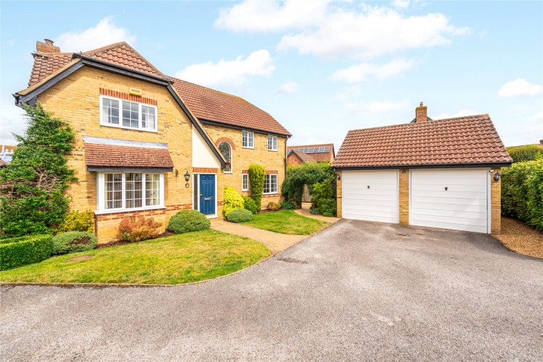 Click the photo for more details of Oakhill Road, Shenley Church End, MK5