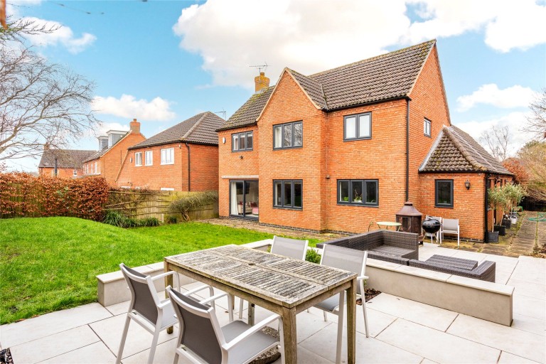 Images for Oxfield Park Drive, Old Stratford, MK19