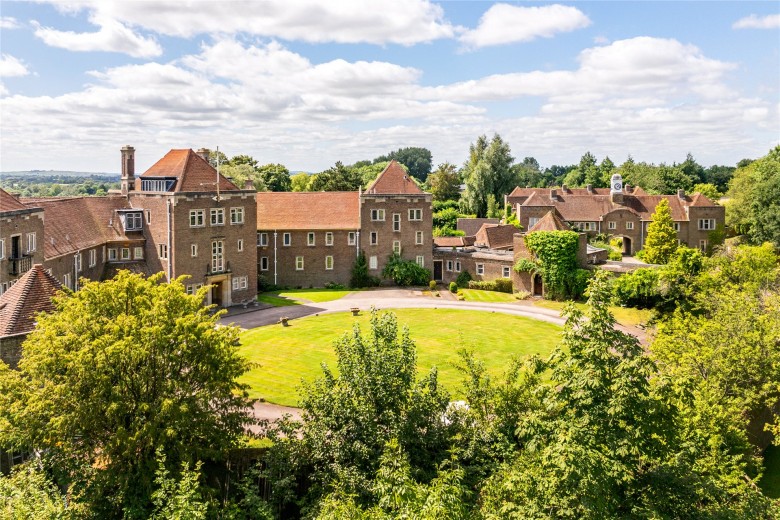 Click the photo for more details of Little Horwood Manor, Little Horwood, MK17